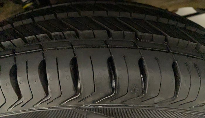 2018 Maruti Wagon R 1.0 LXI CNG, CNG, Manual, 91,514 km, Left Rear Tyre Tread