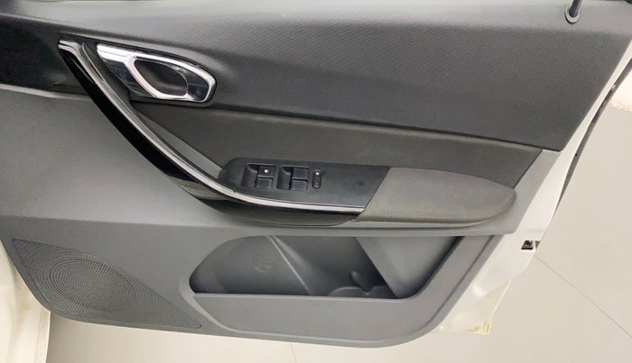 2018 Tata TIGOR XZA PETROL, Petrol, Automatic, 37,241 km, Driver Side Door Panels Control