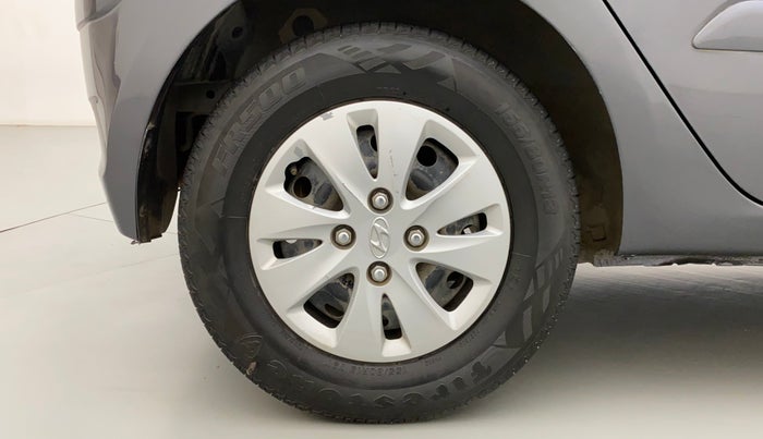 2012 Hyundai i10 SPORTZ 1.2, Petrol, Manual, 67,506 km, Right Rear Wheel
