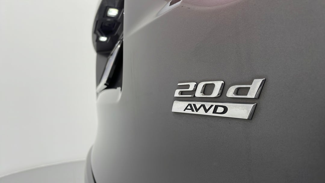 Badge (Boot Right Side)