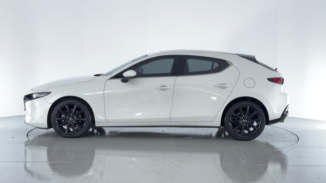 2020 Mazda Mazda3 G25 Astina, Automatic, 63844 km, Left Side View