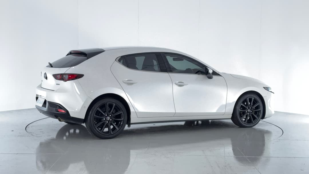 2020 Mazda Mazda3 G25 Astina, Automatic, 63844 km, Right Back Diagonal (45- Degree) View