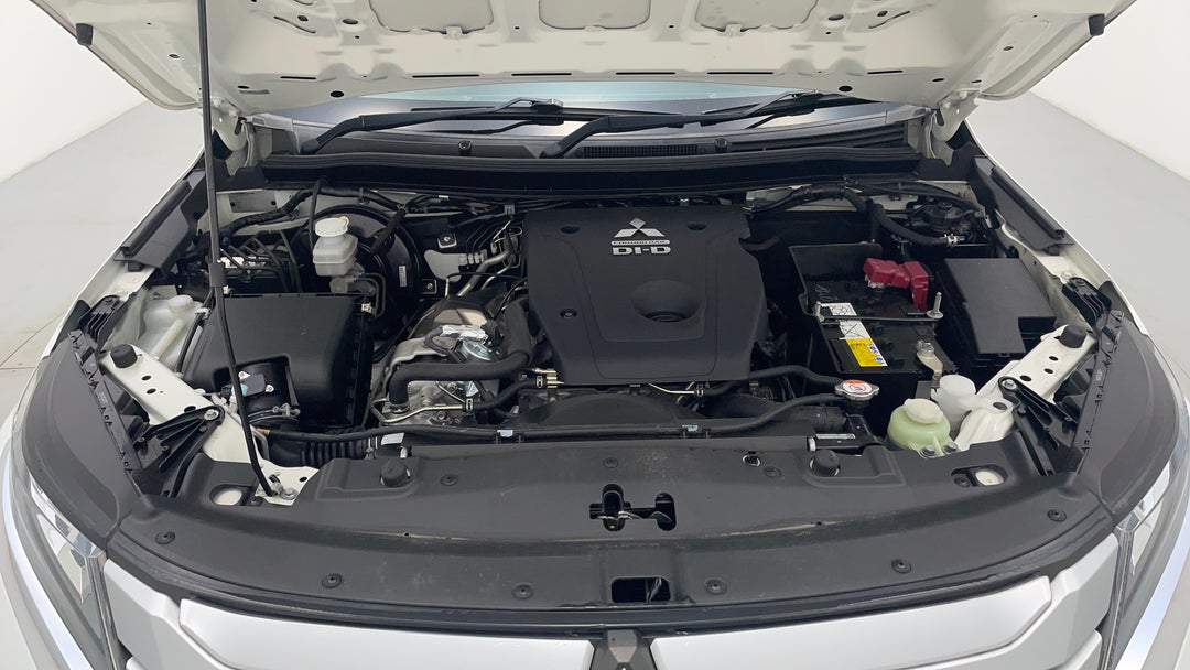 Open Bonnet (Engine)