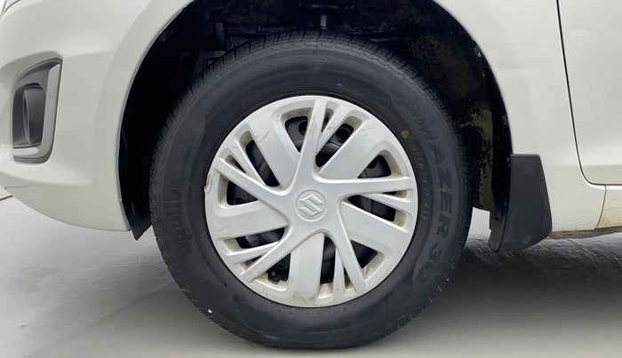 2017 Maruti Swift VXI D, Petrol, Manual, 55,354 km, Left Front Wheel