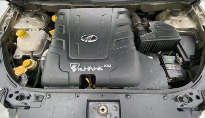 2016 Mahindra XUV500 W10 AT FWD, Diesel, Automatic, 94,738 km, Open Bonet