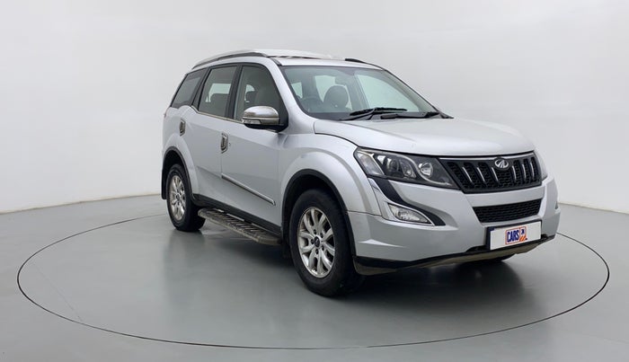 2016 Mahindra XUV500 W10 AT FWD, Diesel, Automatic, 94,738 km, Right Front Diagonal
