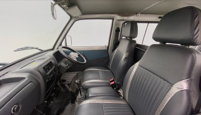 2017 Maruti OMNI E 8 STR, Petrol, Manual, 28,991 km, Right Side Front Door Cabin