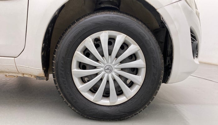 2014 Maruti Ritz VDI, Diesel, Manual, 79,319 km, Right Front Wheel