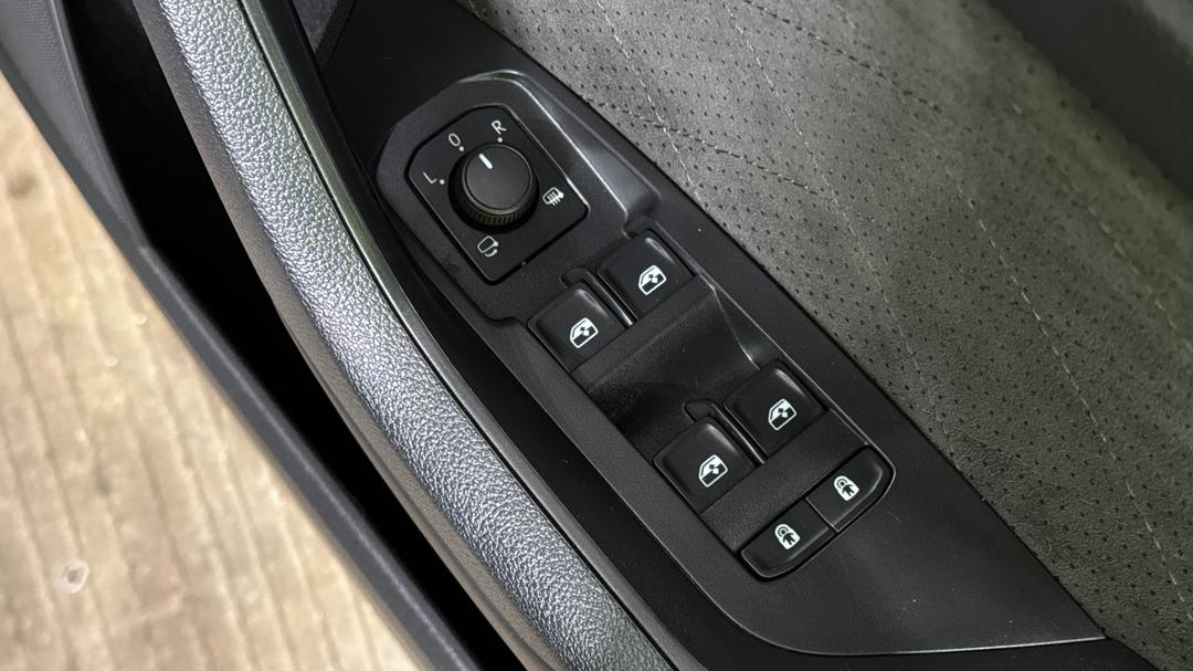 2020 SKODA Kodiaq 176 Tdi Rs (4x4), Automatic, 78271 km, Drivers Side Door Panel Controls