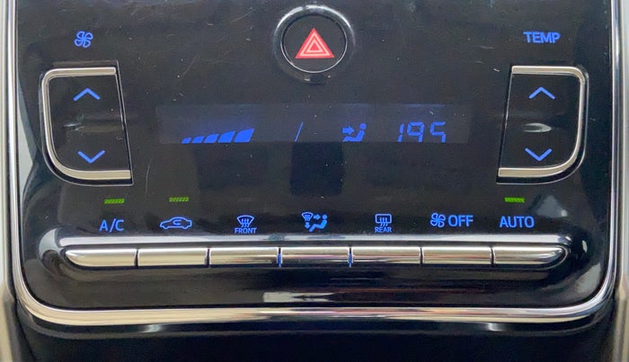 2018 Toyota YARIS V MT, Petrol, Manual, 16,676 km, Automatic Climate Control