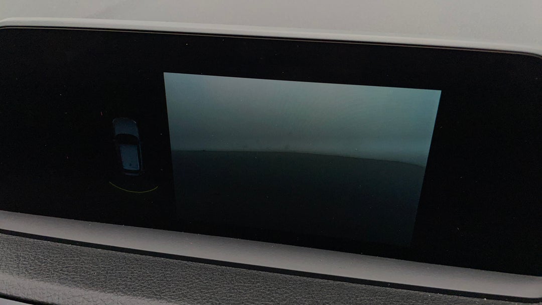 2018 BMW 1 18i Sport Line, Automatic, 130330 km, Parking Camera