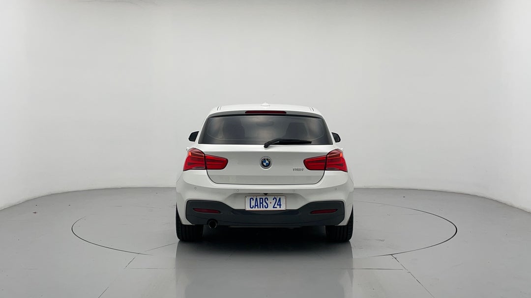 2018 BMW 1 18i Sport Line, Automatic, 130330 km, Back/Rear View