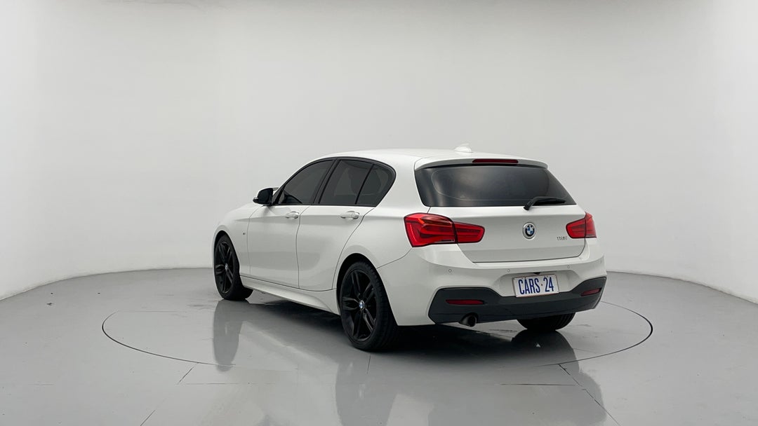 2018 BMW 1 18i Sport Line, Automatic, 130330 km, Left Back Diagonal (45- Degree) View