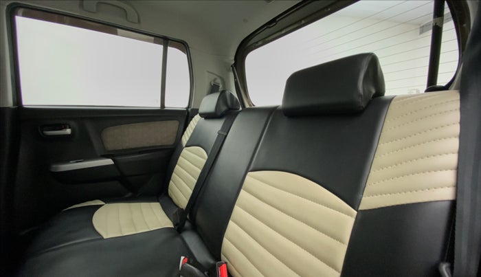 2014 Maruti Wagon R 1.0 VXI, Petrol, Manual, 44,364 km, Right Side Rear Door Cabin