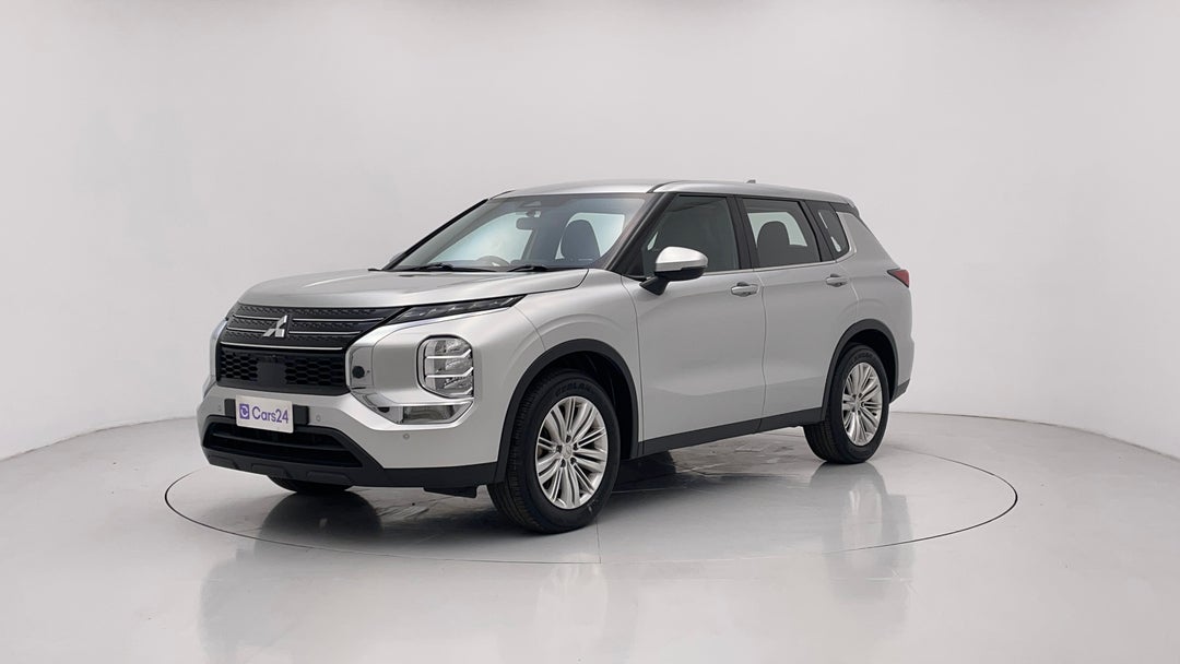 2023 Mitsubishi Outlander Es 7 Seat (2wd), Automatic, 57019 km, Left Front Diagonal (45- Degree) View