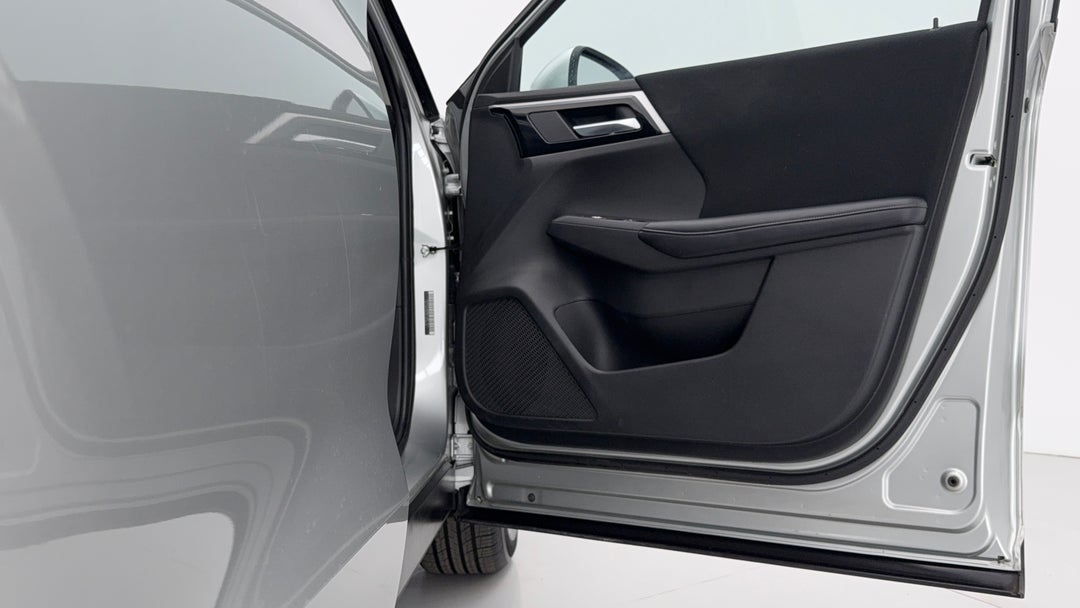 2023 Mitsubishi Outlander Es 7 Seat (2wd), Automatic, 57019 km, Speaker View