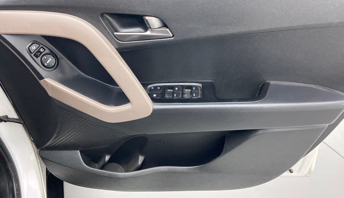 2016 Hyundai Creta 1.6 SX PLUS DIESEL, Diesel, Manual, 37,932 km, Driver Side Door Panels Control