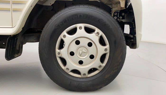 2023 Mahindra Bolero B6 (O), Diesel, Manual, 12,465 km, Right Front Wheel