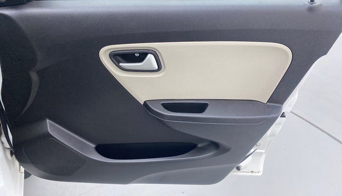 2019 Maruti Alto VXI, Petrol, Manual, 9,676 km, Driver Side Door Panels Control