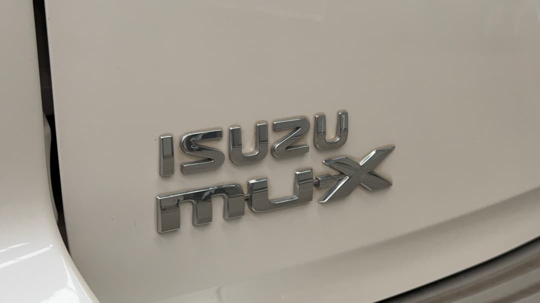 Badge (Boot Right Side)