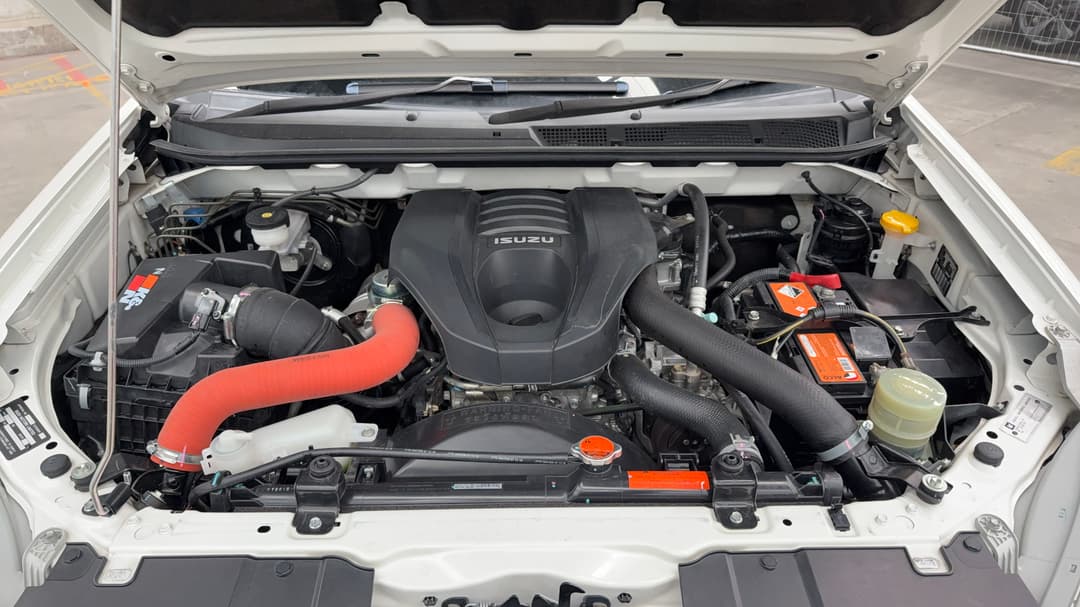 Open Bonnet (Engine)