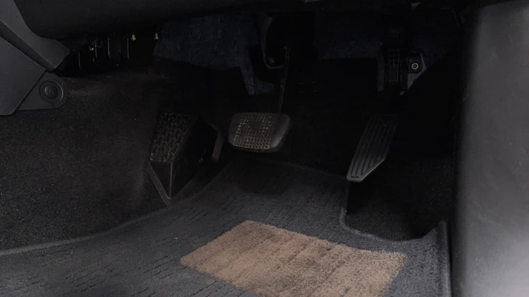 Pedals and Footmat