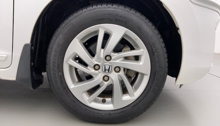 2017 Honda Jazz VX  1.2, Petrol, Manual, 15,768 km, Right Front Wheel