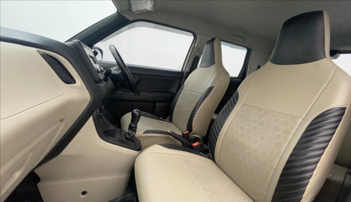 2020 Maruti New Wagon-R VXI 1.2, Petrol, Manual, 64,240 km, Right Side Front Door Cabin