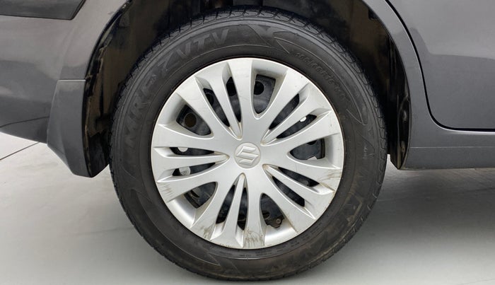 2014 Maruti Ertiga VXI CNG, CNG, Manual, 92,692 km, Right Rear Wheel