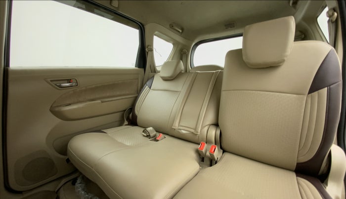 2014 Maruti Ertiga VXI CNG, CNG, Manual, 92,692 km, Reclining Back Row Seats