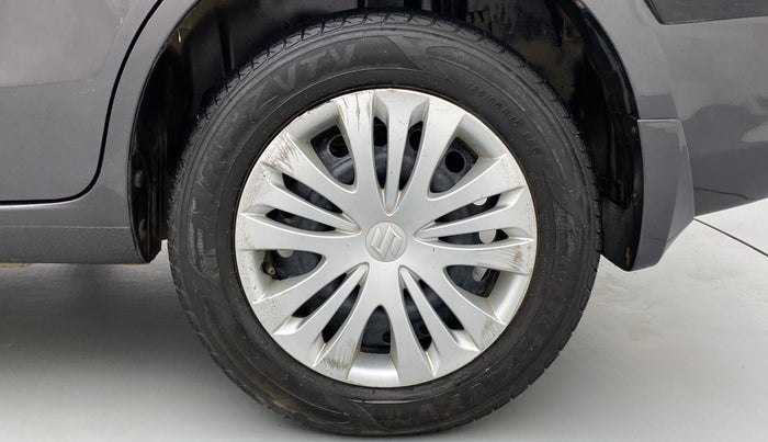 2014 Maruti Ertiga VXI CNG, CNG, Manual, 92,692 km, Left Rear Wheel