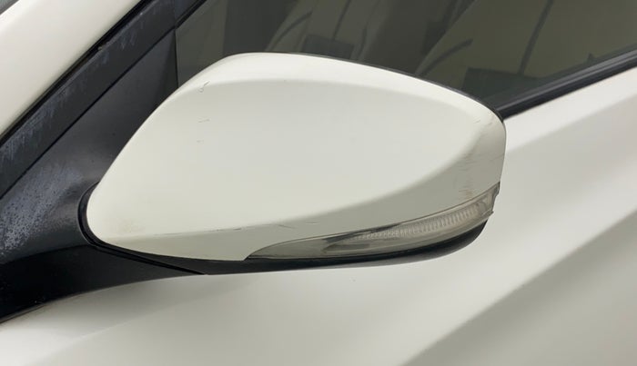 2014 Hyundai Verna FLUIDIC 1.4 VTVT CX, Petrol, Manual, 57,937 km, Left rear-view mirror - Indicator light not working