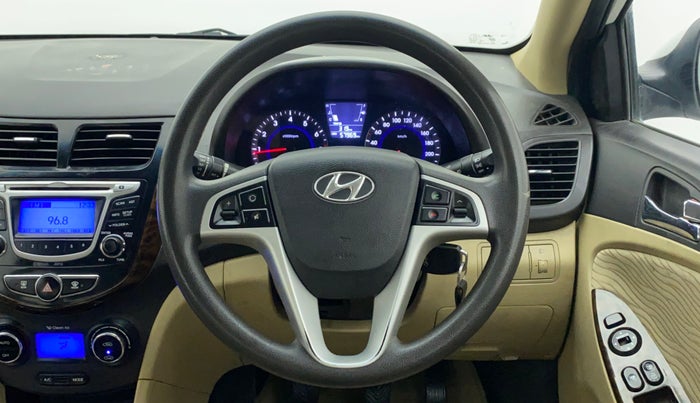 2014 Hyundai Verna FLUIDIC 1.4 VTVT CX, Petrol, Manual, 57,937 km, Steering Wheel Close Up