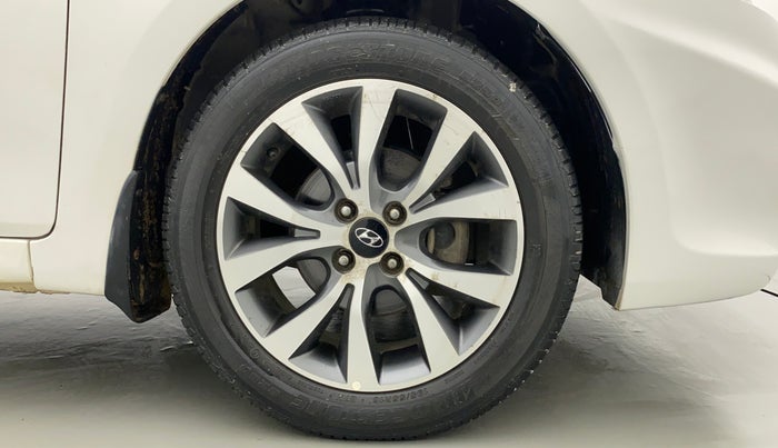 2014 Hyundai Verna FLUIDIC 1.4 VTVT CX, Petrol, Manual, 57,937 km, Right Front Wheel