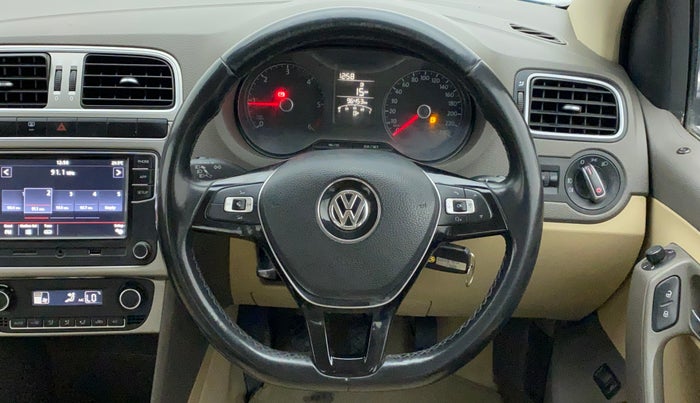 2017 Volkswagen Vento HIGHLINE DIESEL 1.5, Diesel, Manual, 96,453 km, Steering Wheel Close Up