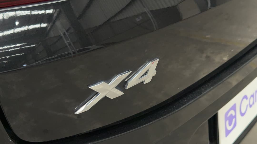 2021 BMW X4 xDrive20i M Sport, Automatic, 70355 km, Badge (Boot Left Side)