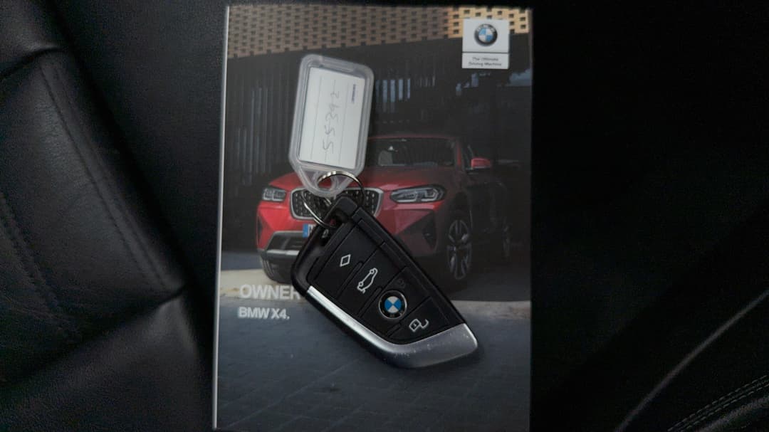 2021 BMW X4 xDrive20i M Sport, Automatic, 70355 km, Key Close-up