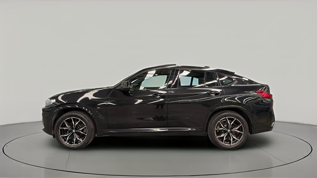 2021 BMW X4 xDrive20i M Sport, Automatic, 70355 km, Left Side View