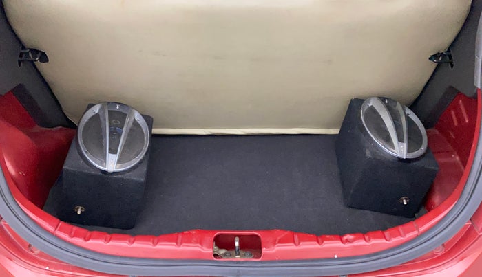 2012 Hyundai Eon ERA +, Petrol, Manual, 24,343 km, Boot Inside