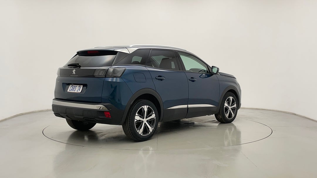 Right Back Diagonal (45- Degree) View