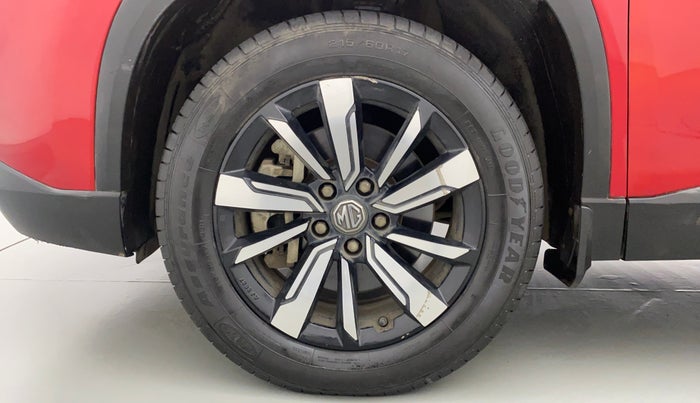 2019 MG HECTOR SHARP DCT PETROL, Petrol, Automatic, 29,647 km, Left Front Wheel