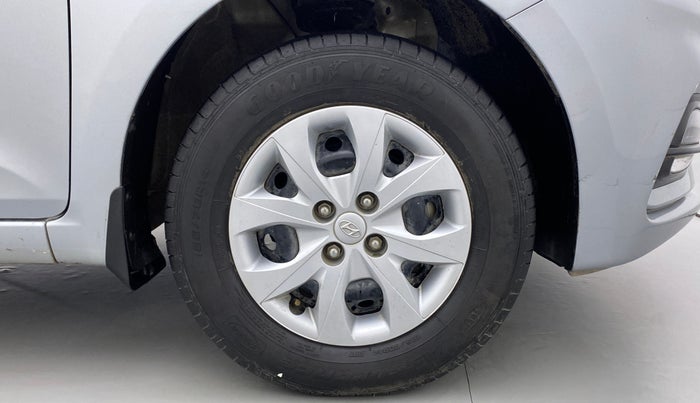 2019 Hyundai Elite i20 MAGNA PLUS 1.2, Petrol, Manual, 30,137 km, Right Front Wheel