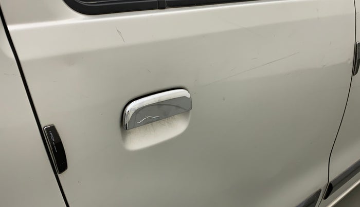 2017 Maruti Wagon R 1.0 VXI, Petrol, Manual, 71,002 km, Right rear door - Slightly dented