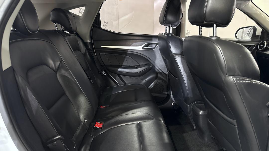 2022 MG ZS Excite, Automatic, 79259 km, Right Side Rear Door Cabin View