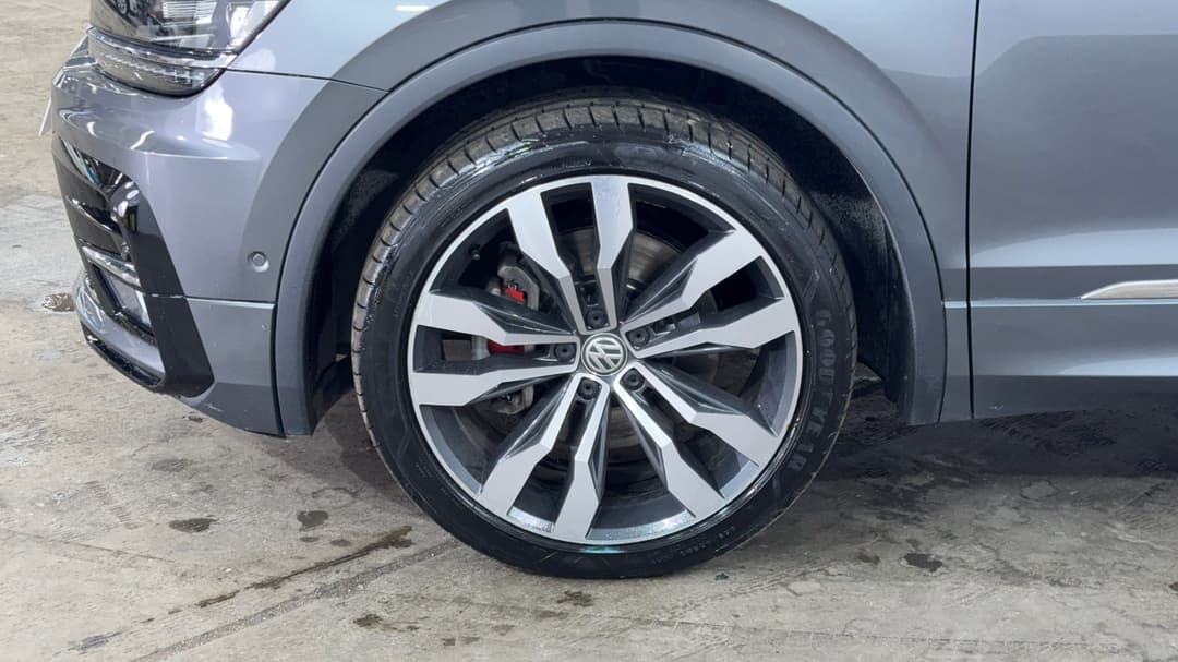 2019 Volkswagen Tiguan 162 Tsi Highline, Automatic, 66992 km, Left Front Wheel