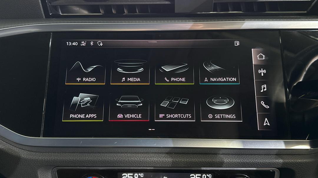 2020 Audi Q3 35 Tfsi, Automatic, 46766 km, Infotainment System