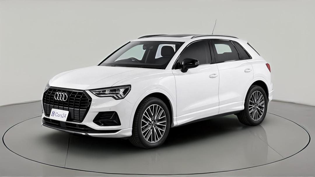 2020 Audi Q3 35 Tfsi, Automatic, 46766 km, Left Front Diagonal (45- Degree) View