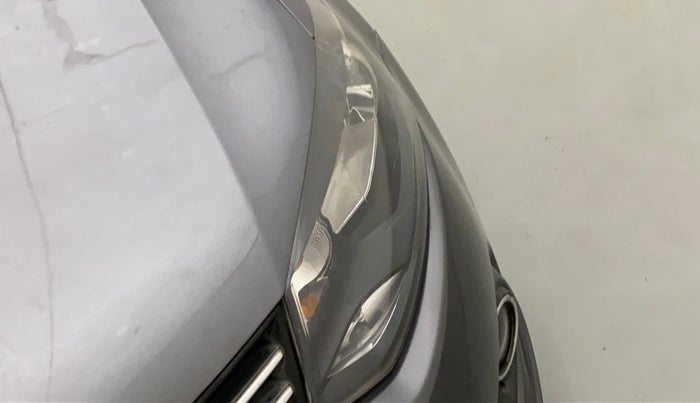 2014 Volkswagen Vento HIGHLINE 1.6 MPI, Petrol, Manual, 71,432 km, Left headlight - Faded