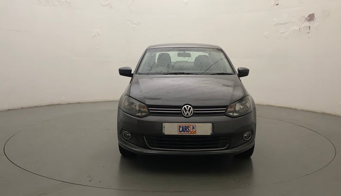 2014 Volkswagen Vento HIGHLINE 1.6 MPI, Petrol, Manual, 71,432 km, Highlights