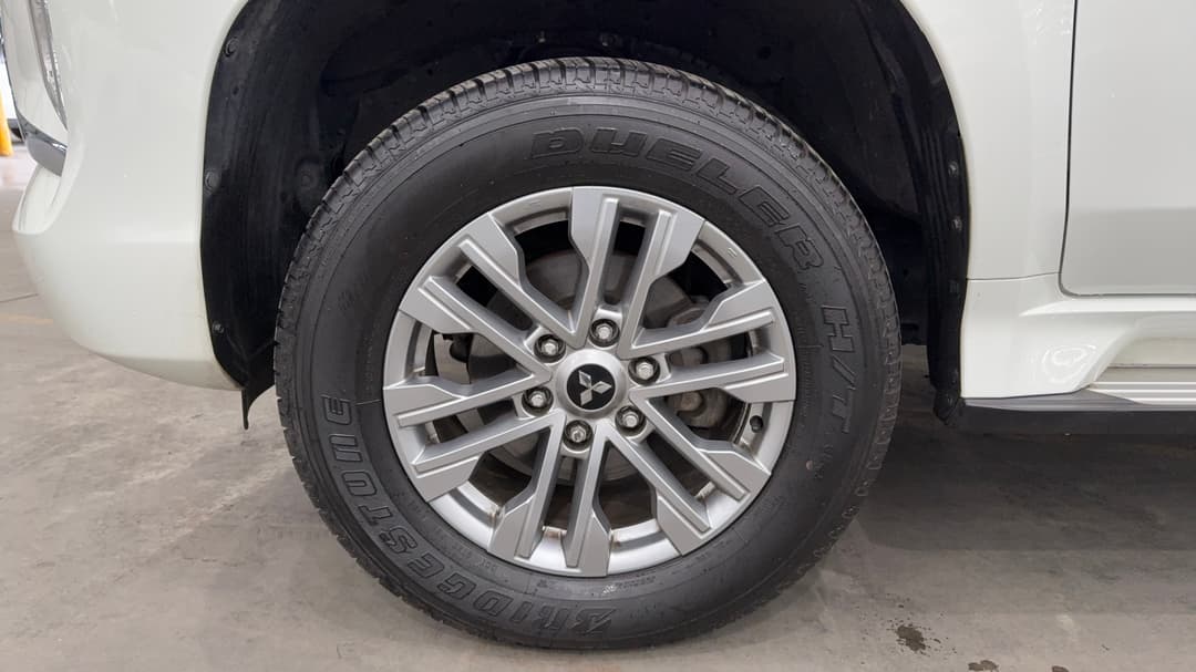 2022 Mitsubishi Pajero Sport Glx (2WD) 5 Seat, Automatic, 44670 km, Left Front Wheel